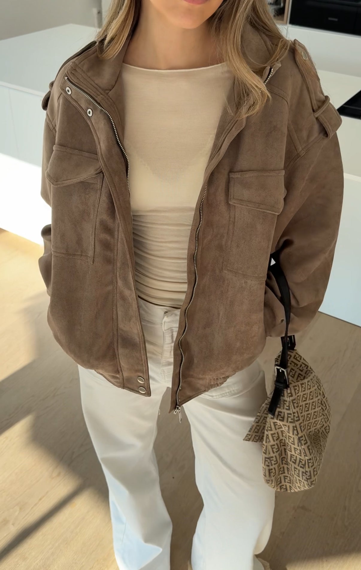 CHAQUETA DE ANTE