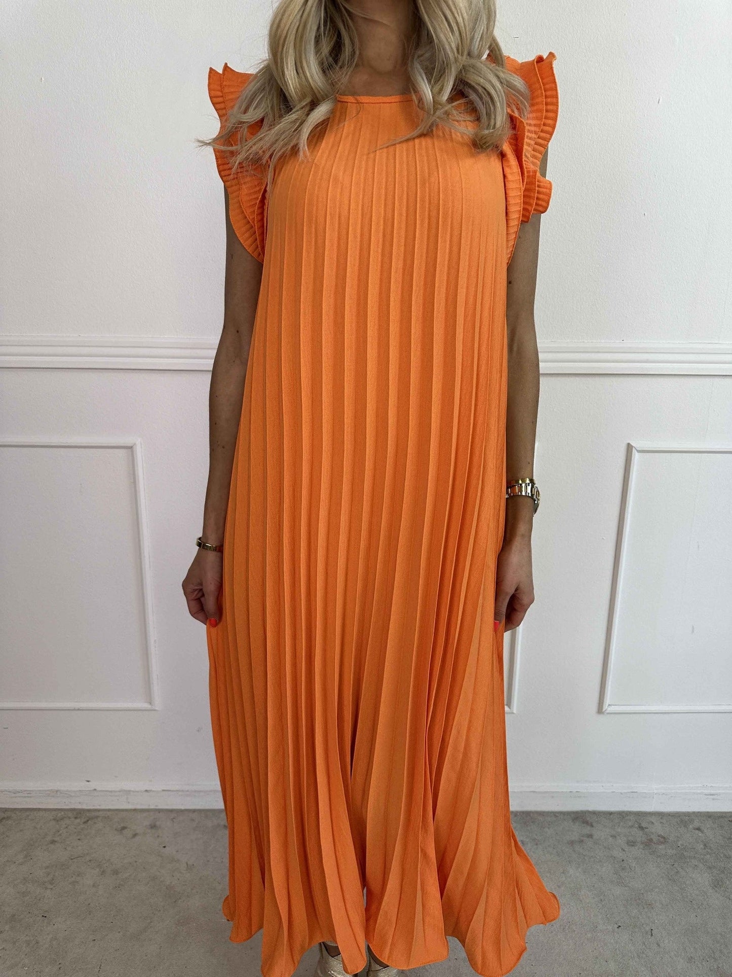 FLOR | Vestido Largo Plisado con Volantes en Hombros