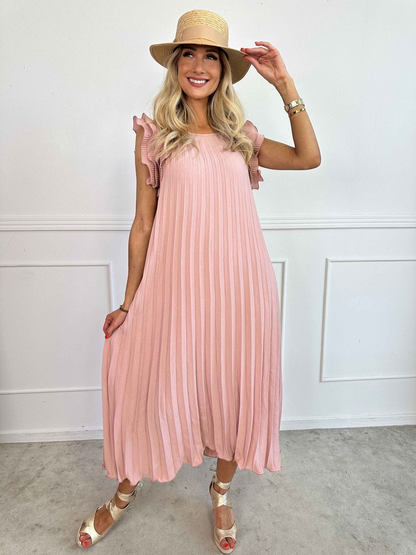 FLOR | Vestido Largo Plisado con Volantes en Hombros